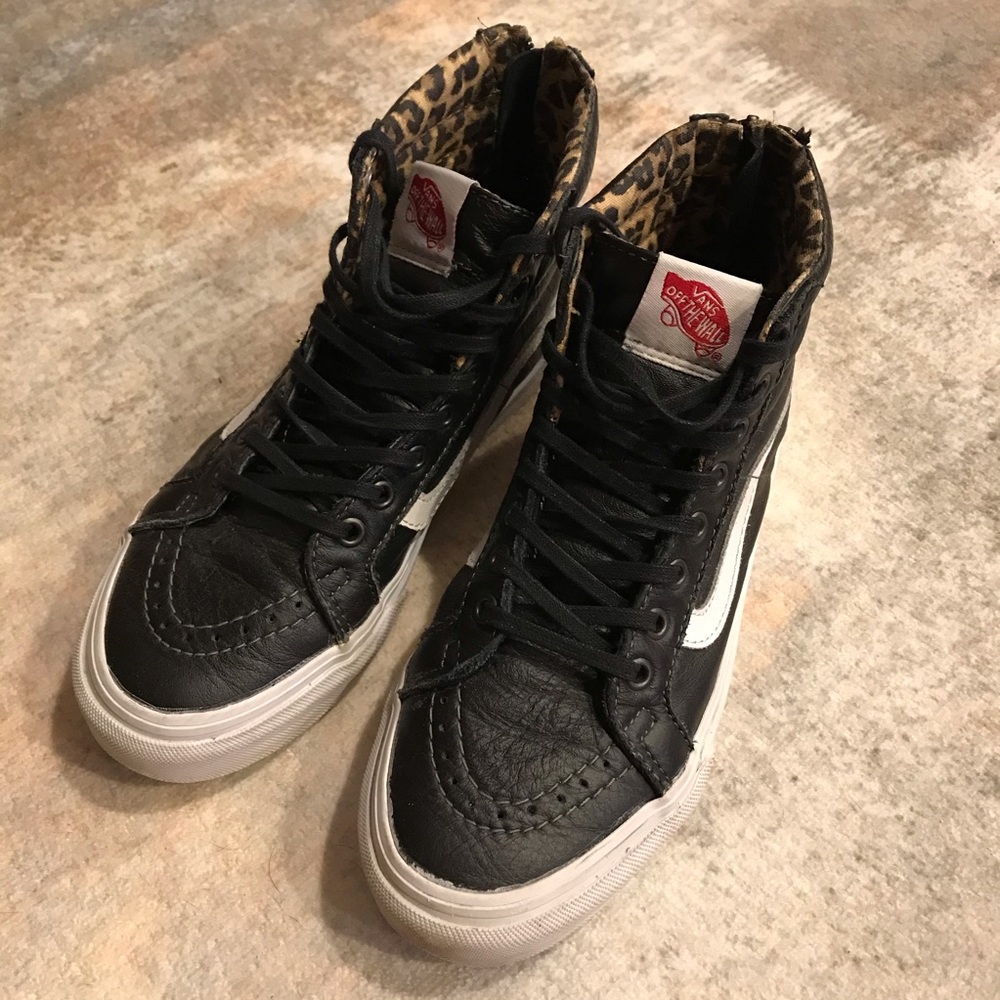 Women’s Leopard VANS